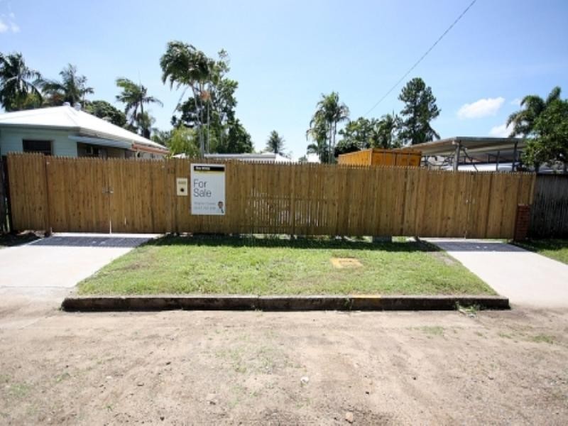 Bungalow QLD 4870