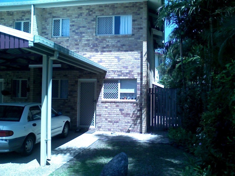Manoora QLD 4870