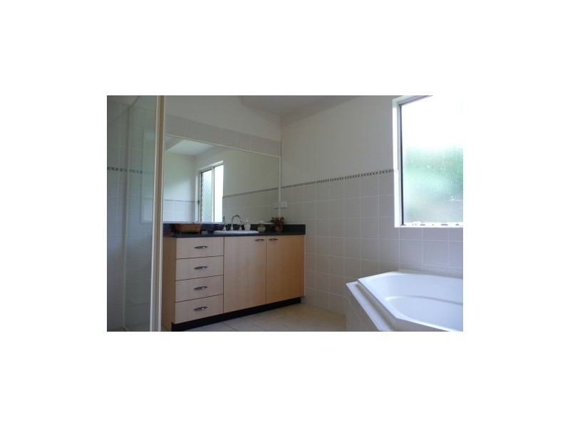 Brinsmead QLD 4870