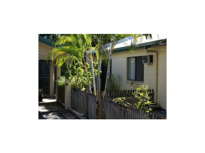 Bungalow QLD 4870