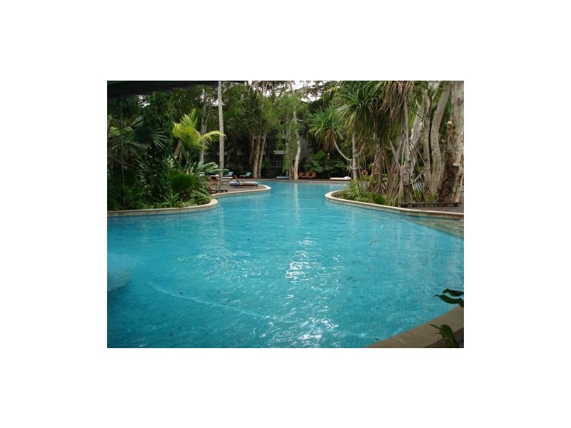 Palm Cove QLD 4879