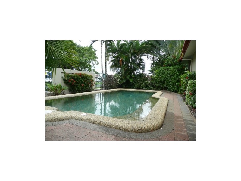Bungalow QLD 4870