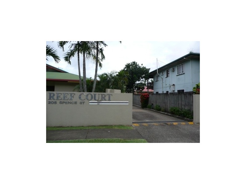 Bungalow QLD 4870