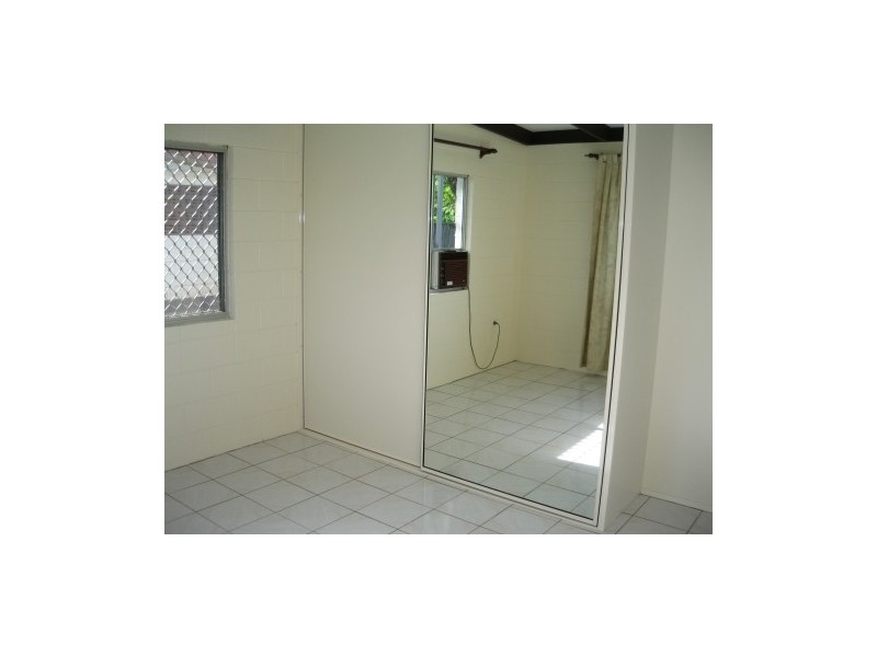 Manoora QLD 4870