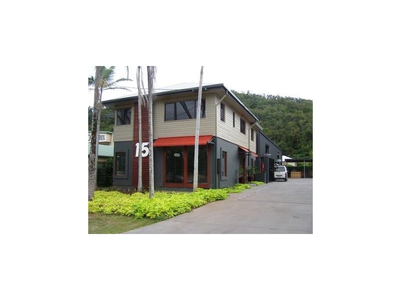 17 Johnston Street Statford, Cairns QLD 4870