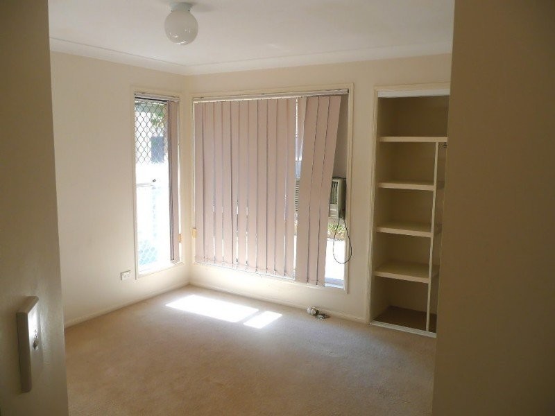 10 Montana Place, Calamvale QLD 4116