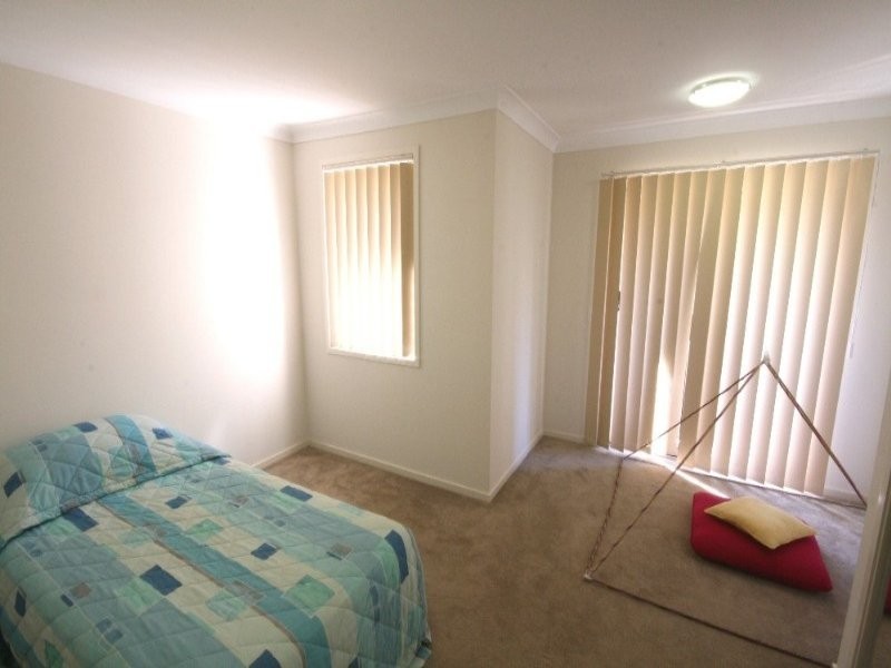 Stretton QLD 4116