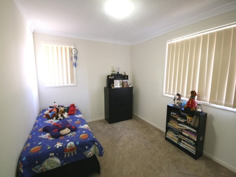 Stretton QLD 4116