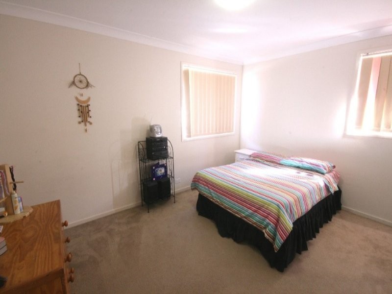 Stretton QLD 4116