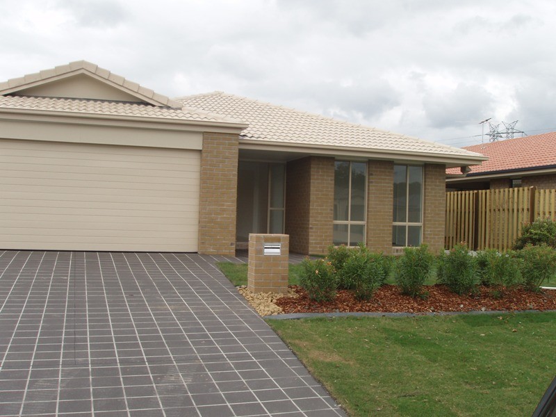 32 Freshwater Circuit, Berrinba QLD 4117