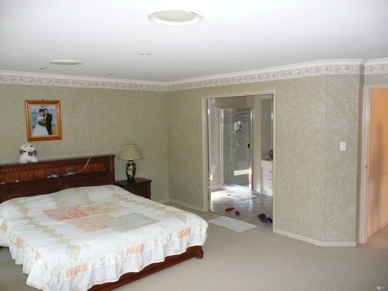 Stretton QLD 4116