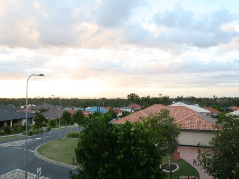 Parkinson QLD 4115
