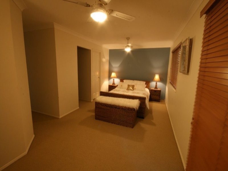 Parkinson QLD 4115