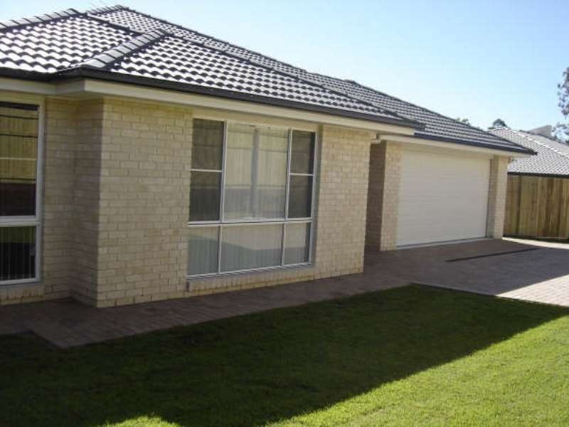 15 Crawford Place, Calamvale QLD 4116
