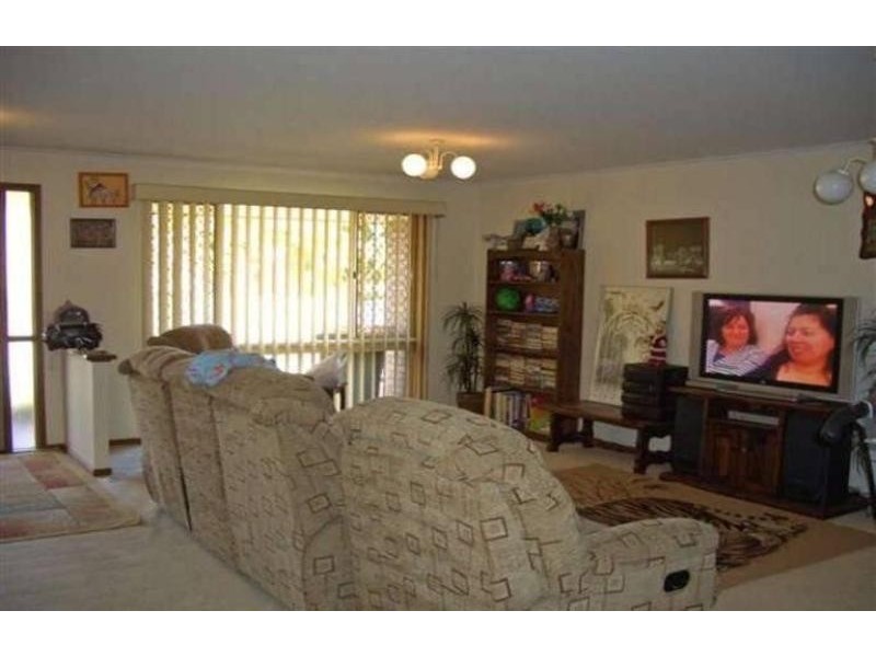 50 Maywood Crescent, Calamvale QLD 4116