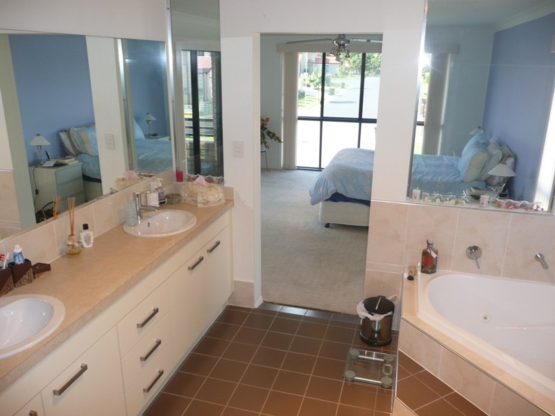 56 Sheldon Street, Calamvale QLD 4116