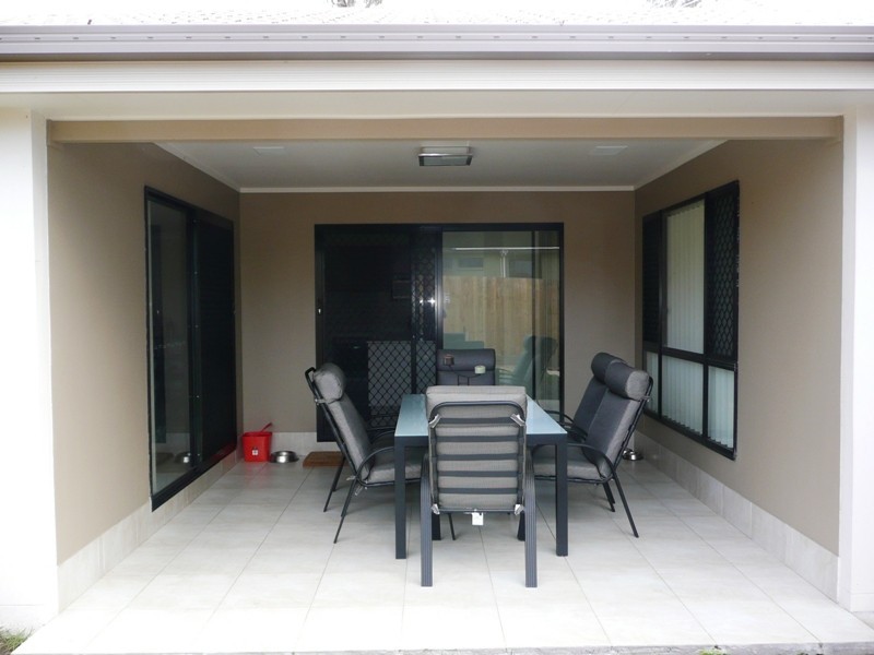 13 Girraween Crescent, Parkinson QLD 4115