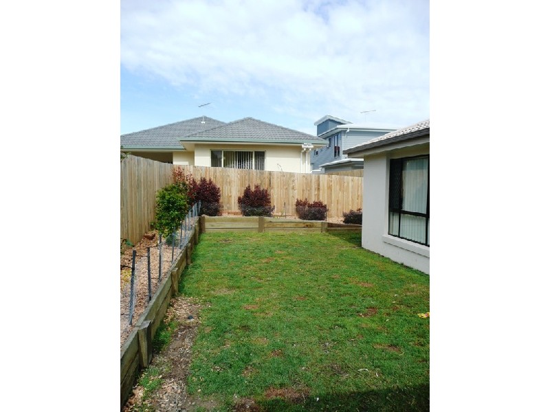 13 Girraween Crescent, Parkinson QLD 4115