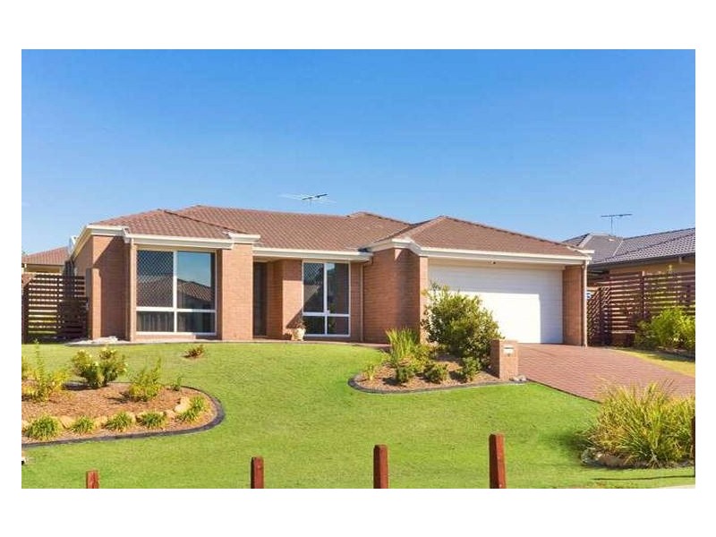 4 Budawang Street, Parkinson QLD 4115