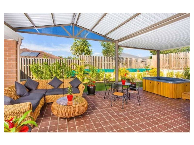 4 Budawang Street, Parkinson QLD 4115