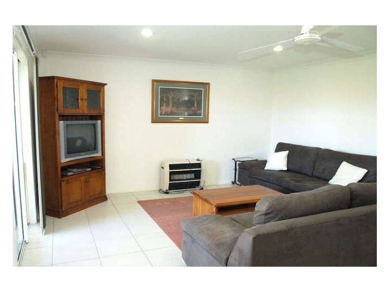 4 Budawang Street, Parkinson QLD 4115