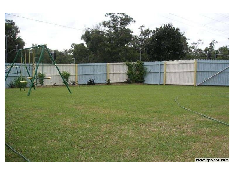 1 Roosevelt Drive, Stretton QLD 4116