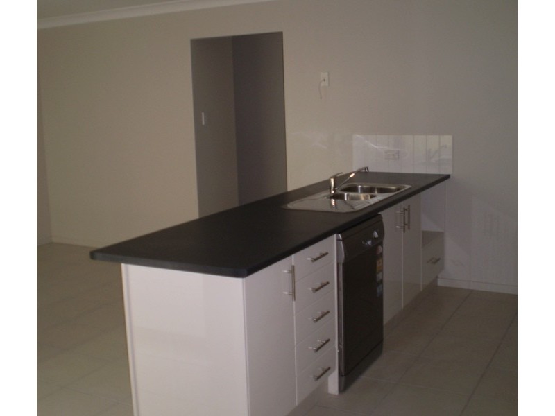 29 Reardon Street, Calamvale QLD 4116
