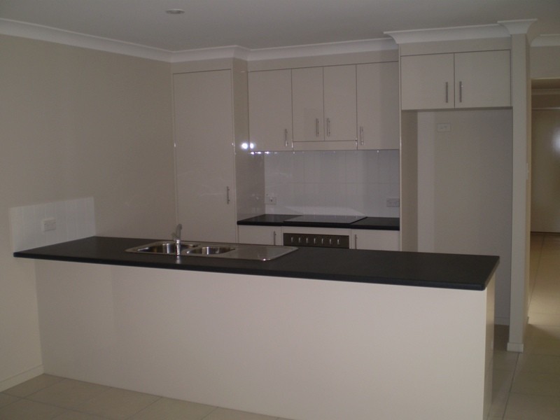29 Reardon Street, Calamvale QLD 4116