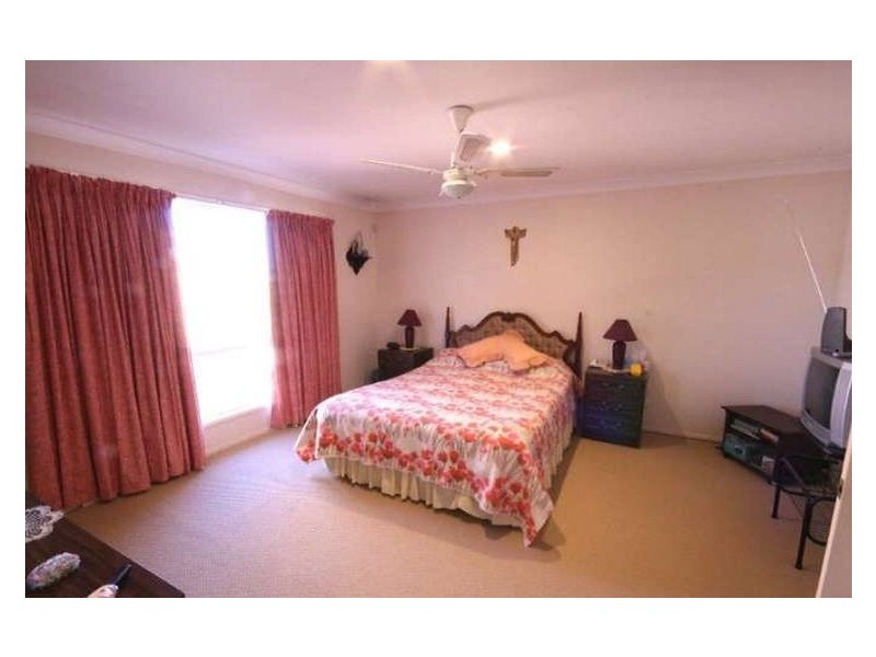 17 Lyrebird Street, Calamvale QLD 4116