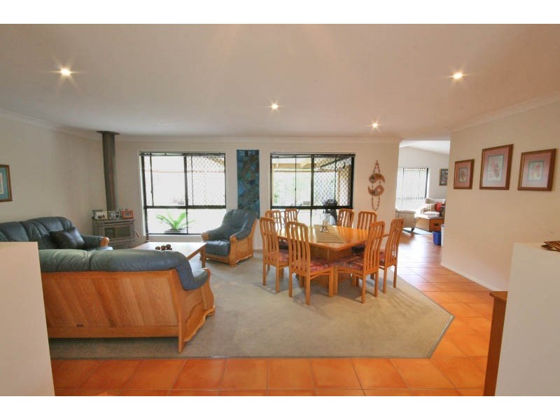 19 Blaxland Place, Drewvale QLD 4116