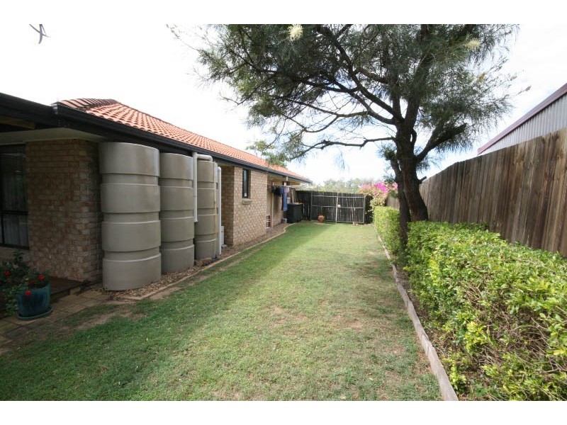 19 Blaxland Place, Drewvale QLD 4116