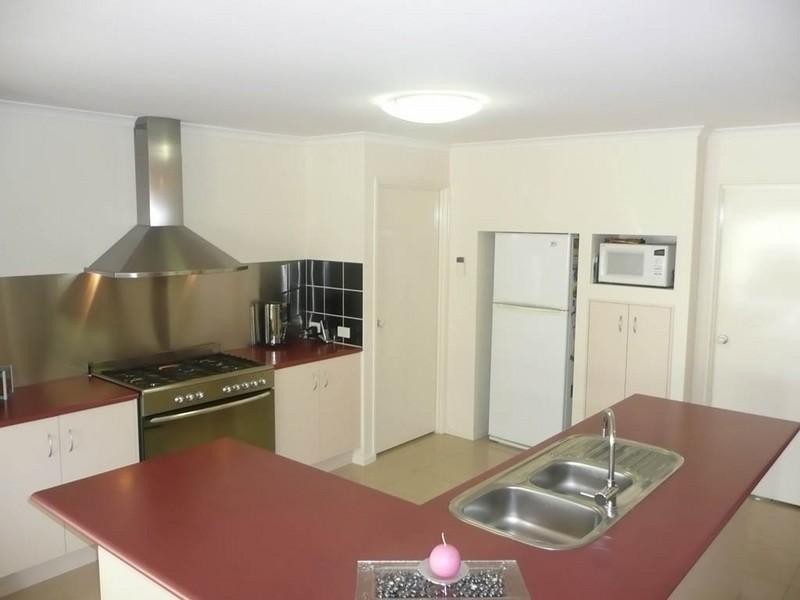 Regents Park QLD 4118