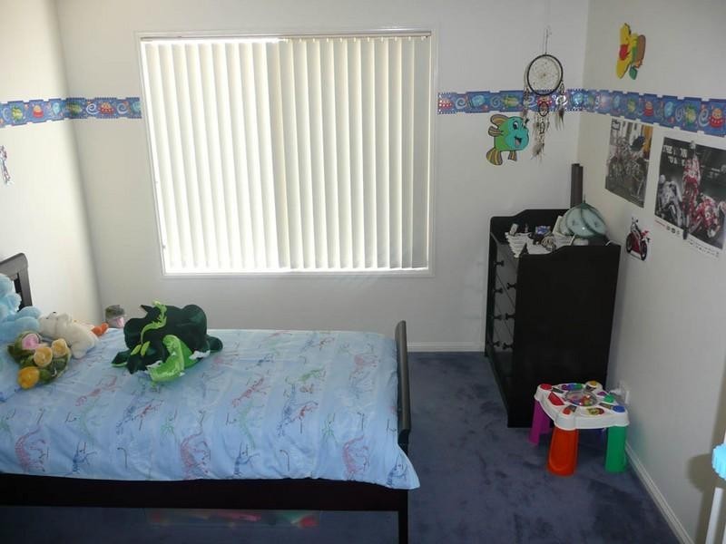 Regents Park QLD 4118