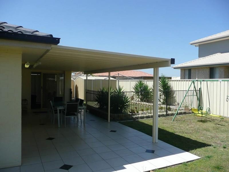 Regents Park QLD 4118