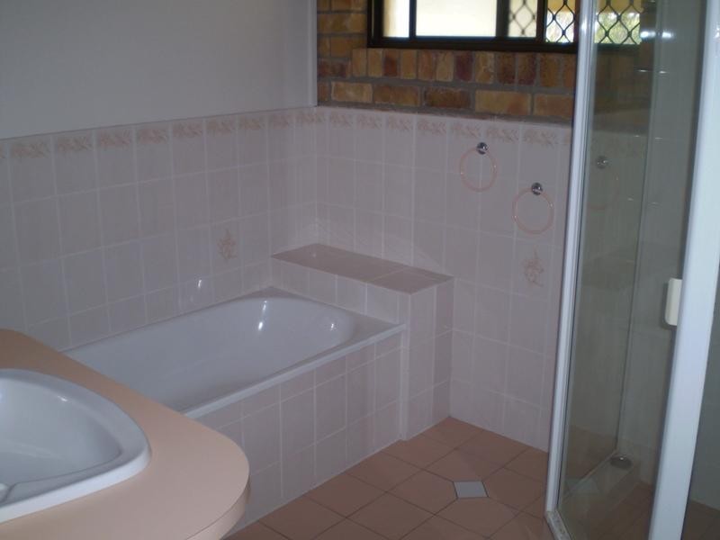 51 Sunbury Road, Buccan QLD 4207