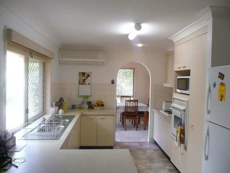 166 Kameruka Street, Calamvale QLD 4116