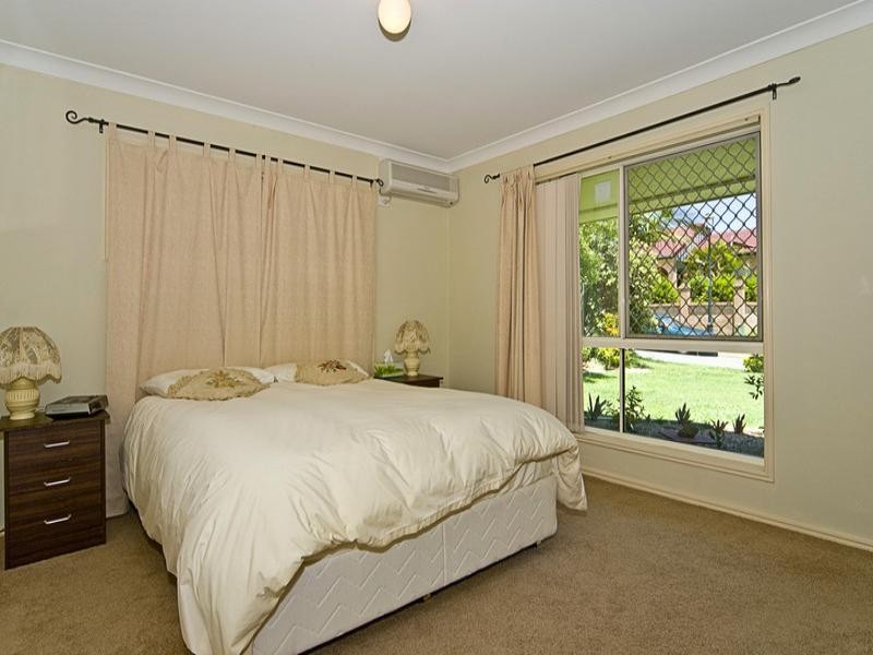 4 Umbel Place, Calamvale QLD 4116