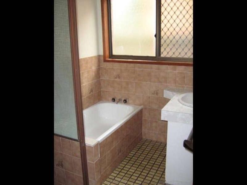 27 Flinstone Street, Sunnybank Hills QLD 4109