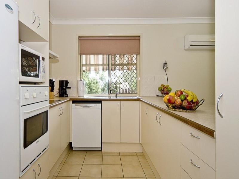 2 O’Neill Court, Calamvale QLD 4116