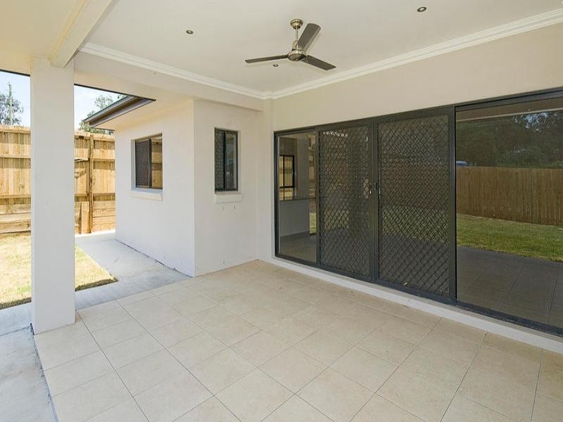 24 Injune Circuit, Calamvale QLD 4116