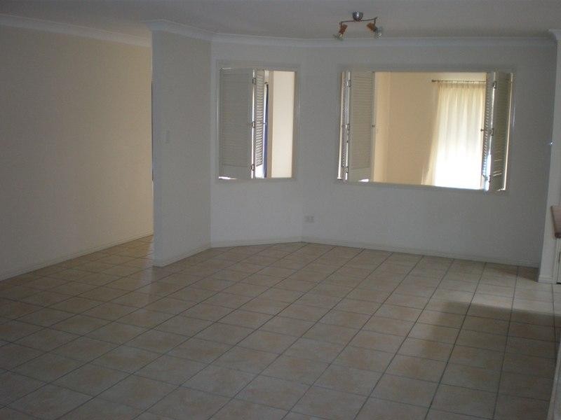 Parkinson QLD 4115