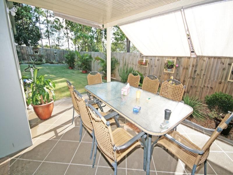 27 Nabeel Place, Calamvale QLD 4116