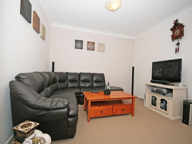 27 Nabeel Place, Calamvale QLD 4116