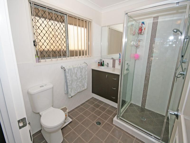 27 Nabeel Place, Calamvale QLD 4116