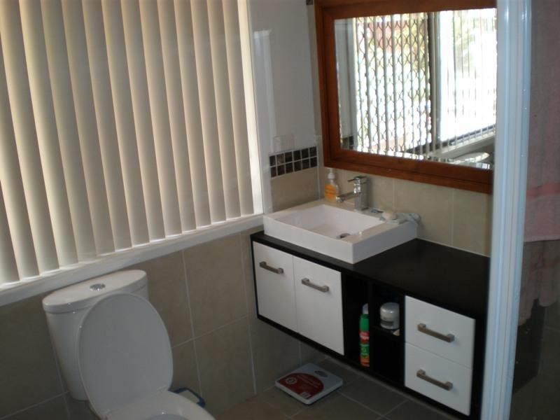 Hillcrest QLD 4118