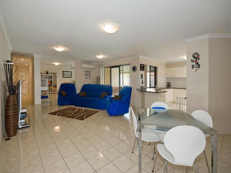 Parkinson QLD 4115