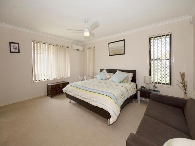 Parkinson QLD 4115