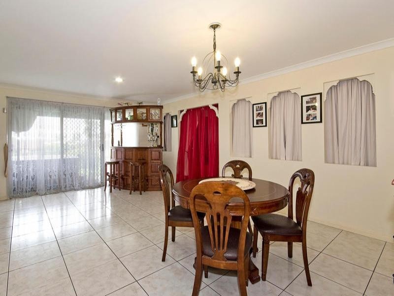 10 High Peak Crescent, Springfield QLD 4300