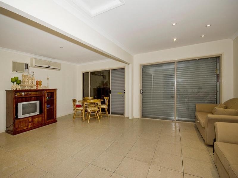 10 High Peak Crescent, Springfield QLD 4300