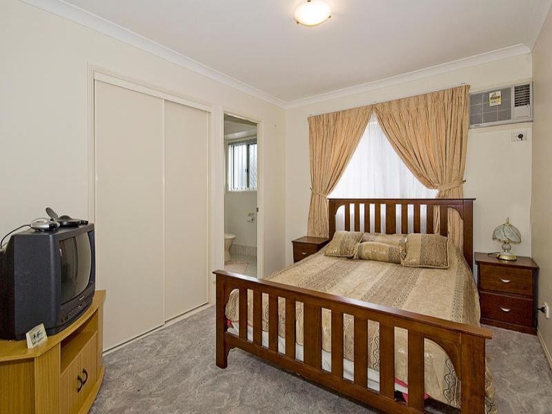 10 High Peak Crescent, Springfield QLD 4300